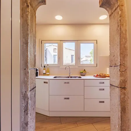 Bravissimo Llebre Duplex, With Patio Διαμέρισμα