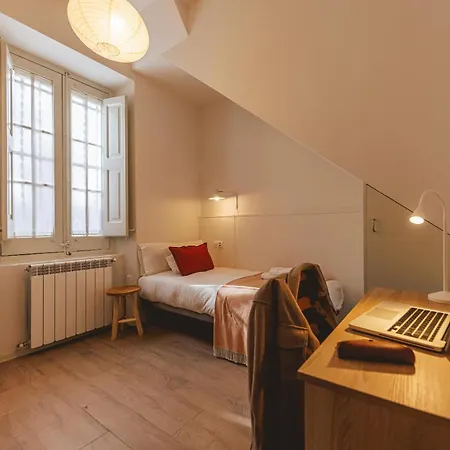 Bravissimo Llebre Duplex, With Patio Διαμέρισμα *