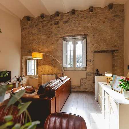 Bravissimo Llebre Duplex, With Patio *