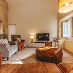 Bravissimo Llebre Duplex, With Patio Gerona