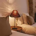 Bravissimo Llebre Duplex, With Patio Apartamento