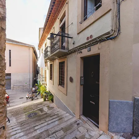 Bravissimo Llebre Duplex, With Patio * Girona