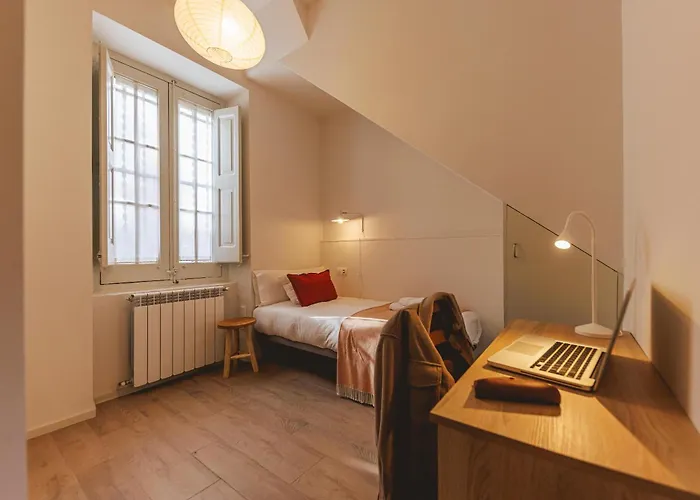 Bravissimo Llebre Duplex, With Patio Apartment *