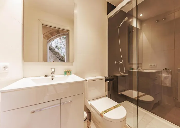 Apartamento Bravissimo Llebre Duplex, With Patio Girona