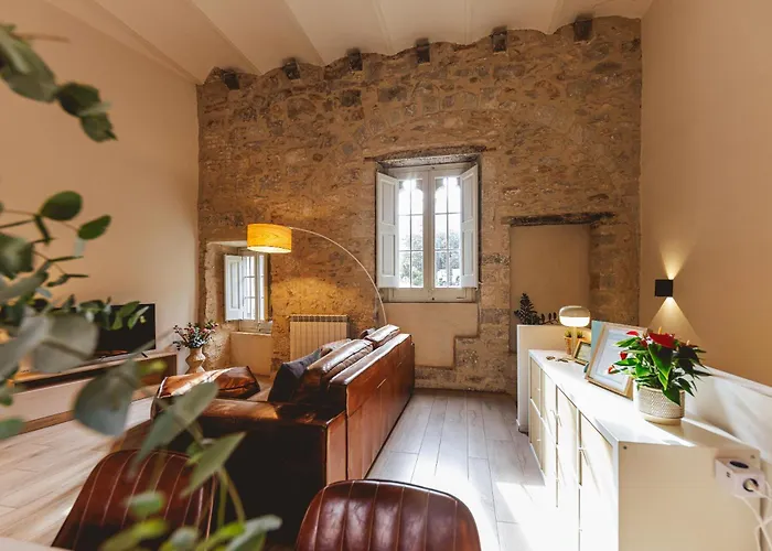 Bravissimo Llebre Duplex, With Patio *